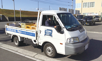 配送用トラック